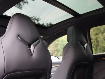 Cupra Terramar 2.0 4Drive VZ Pano 20 Zoll AHK 5.J.Gar.