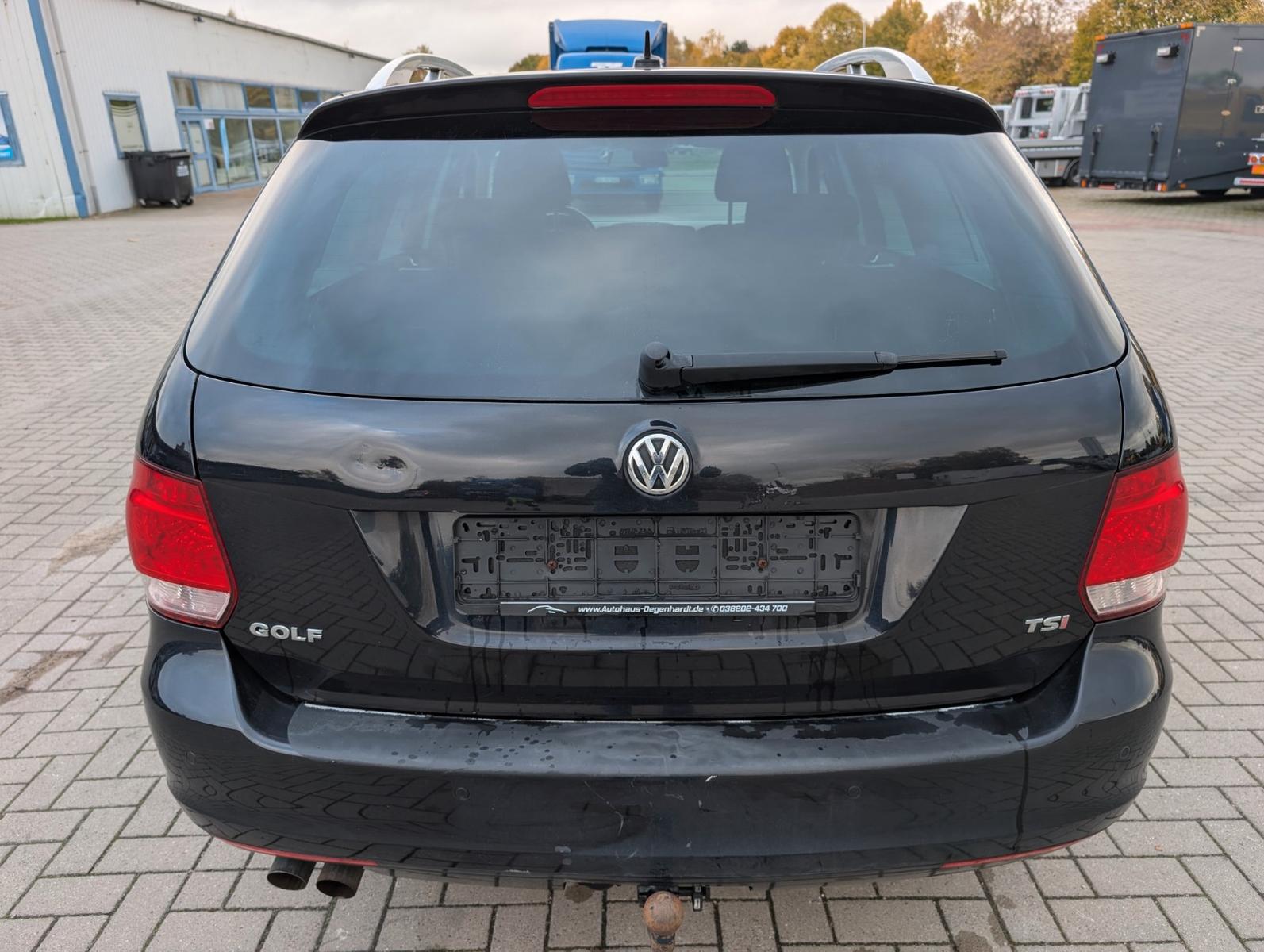 Volkswagen Golf 2011 — photo 8