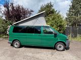 Volkswagen T5 - Volkswagen grün