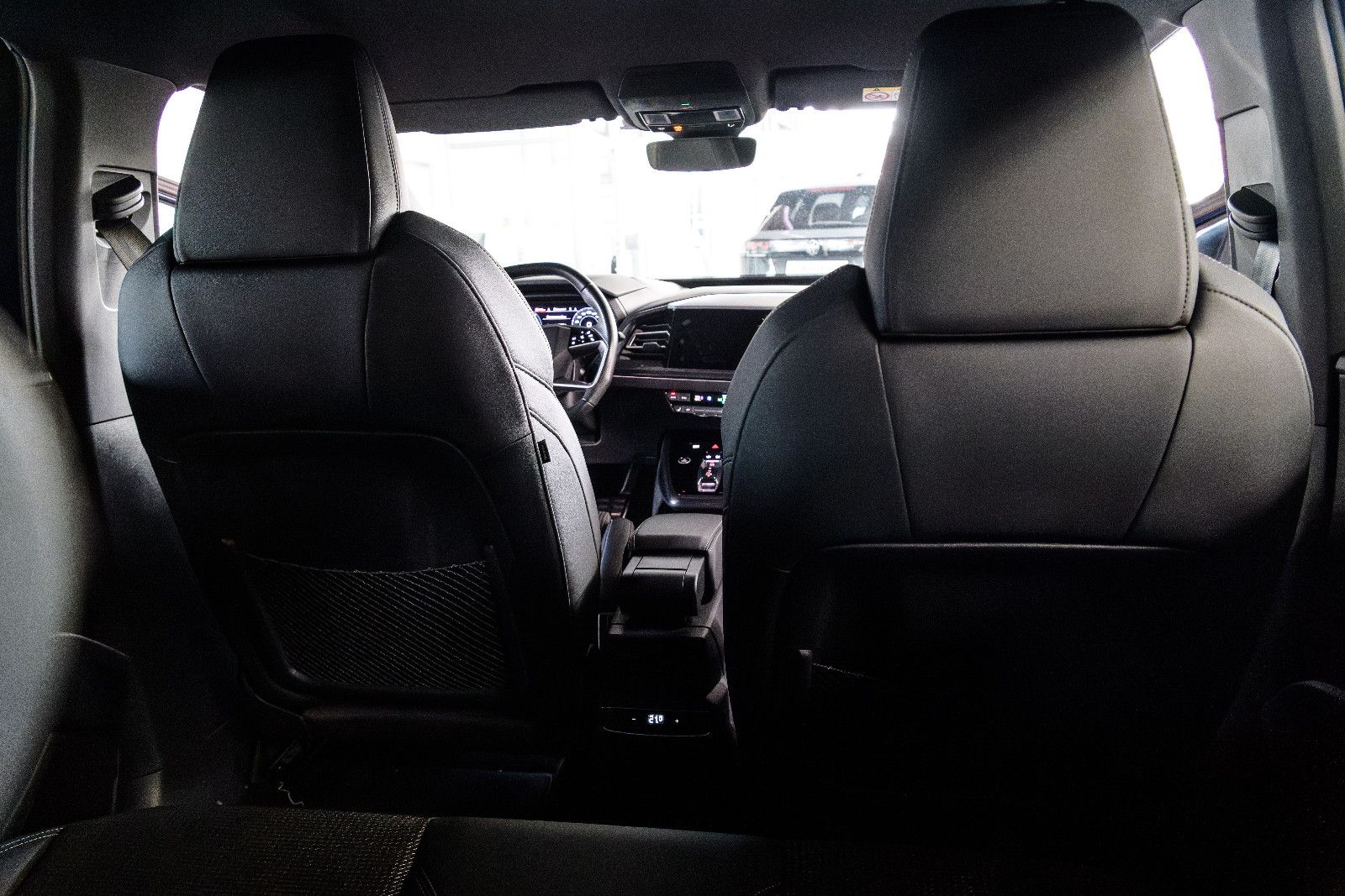 Fahrzeugabbildung Audi Q4 e-tron 45 RFK/MATRIX