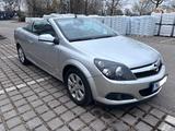 Opel Astra 1.8 ECOTEC*SOMMERFAHRZEUG*1.HAND* - Opel Astra mit Benzin-Antrieb: Cabrio, Automatik