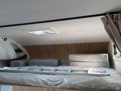 Chausson C727, Alkoven, MJ25