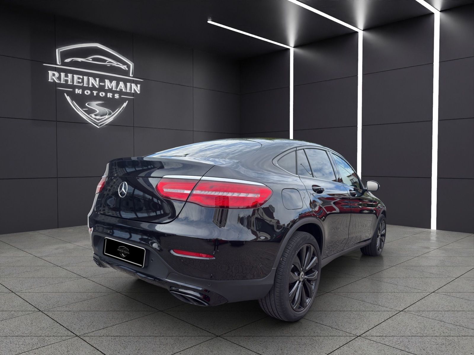 Mercedes-Benz GLC 300 4Matic AMG-Line 12 Monate foto 7