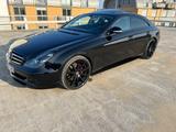 Mercedes-Benz CLS 500 - - gebrauchte Mercedes-Benz CLS 500 aus dem Jahr 2005