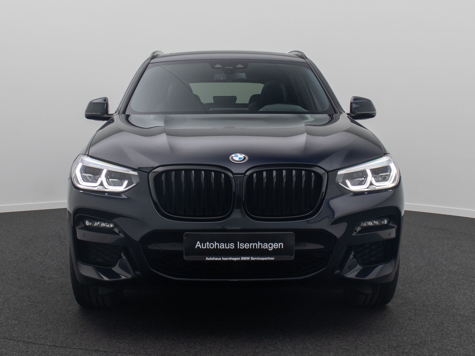 Fahrzeugabbildung BMW X3 xD20d M Sport HUD DAB HiFi Panorama 20Zoll