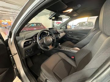 Toyota C-HR - 12