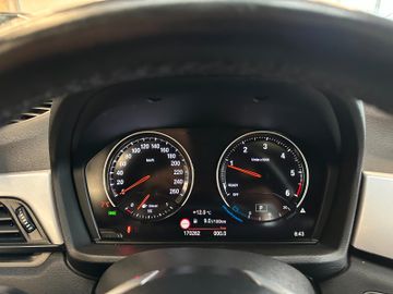 BMW X1 xDrive 20 d *HeadUp*Pano*AHK*Kamera*