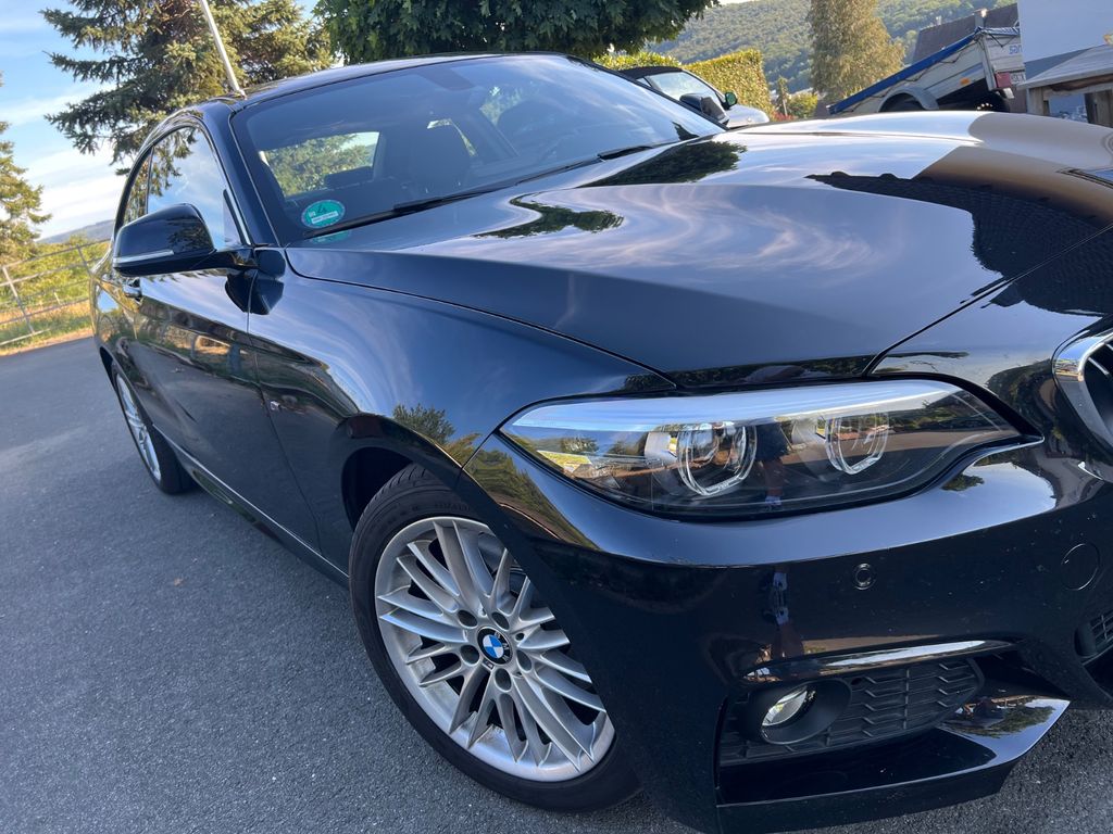 Image of BMW 220