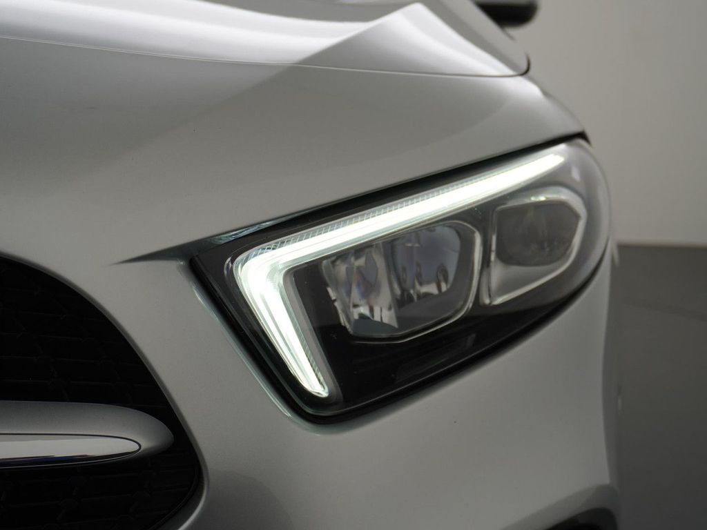 Mercedes-Benz A 200 Progressive Premium | Panorama - Schiebeda