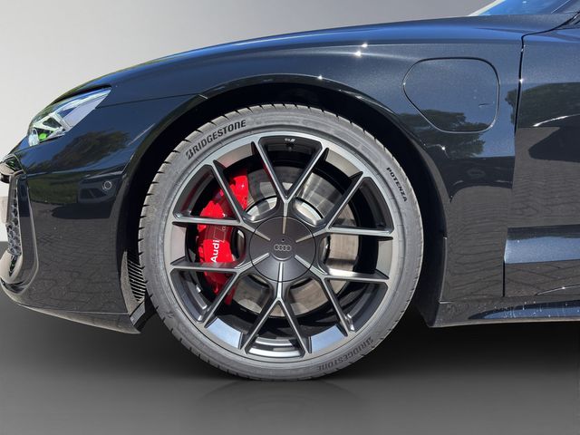 RS e-tron GT performance B&O HUD MATRIX-LED