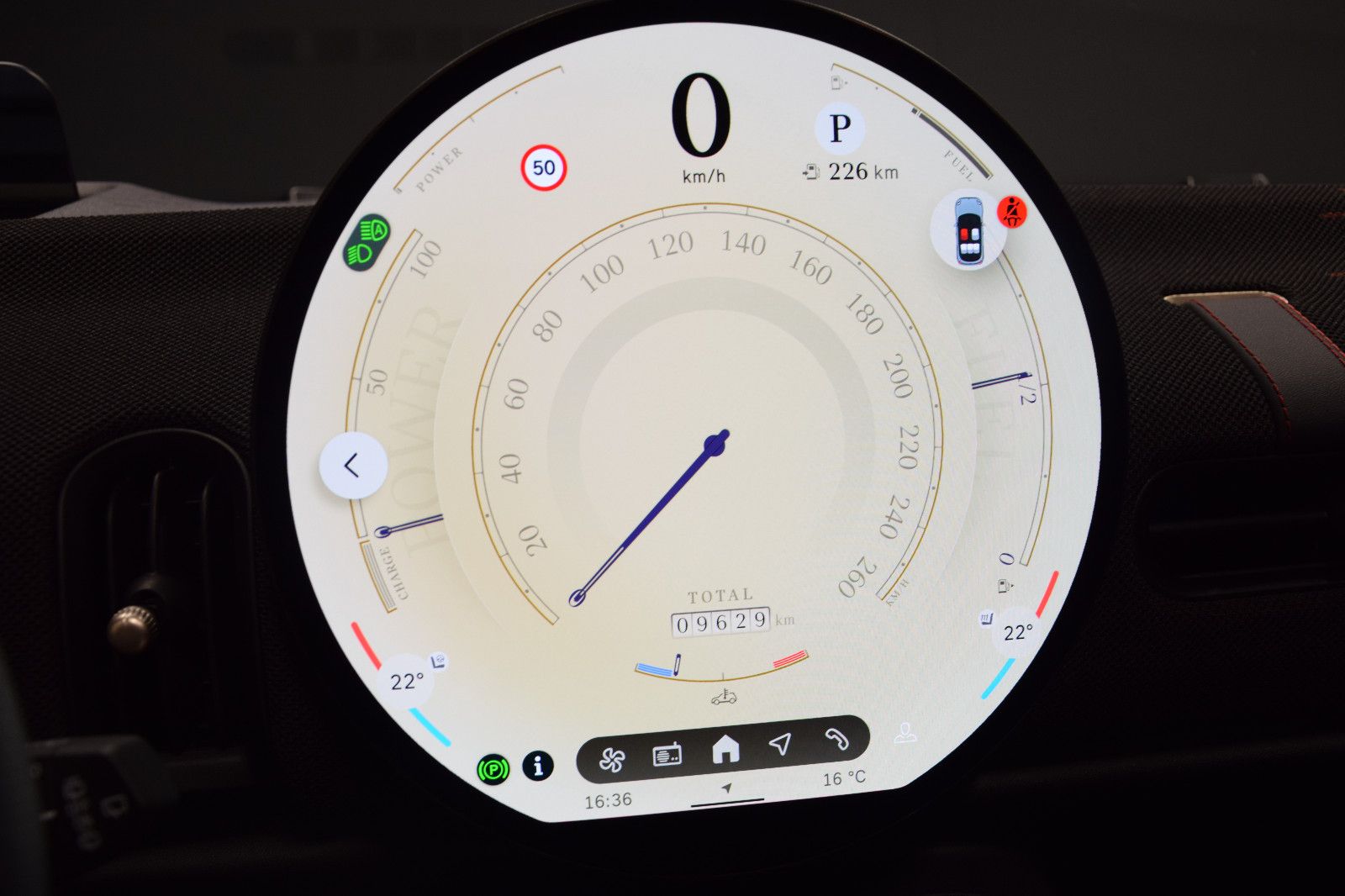 Fahrzeugabbildung MINI Cooper C John Cooper Works Trim HuD Pano Leder