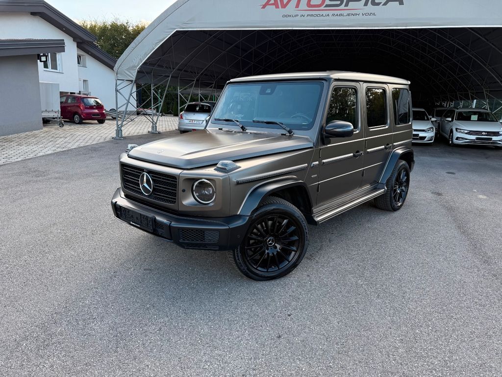 Mercedes-Benz G 400