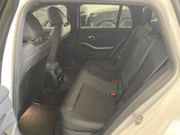 BMW 318 - 11