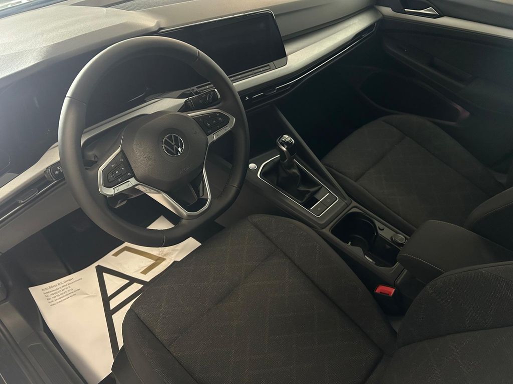 Volkswagen Golf VIII Var 2.0TDI LIFE*LED*ACC*NAVI*PDC*ViCo*
