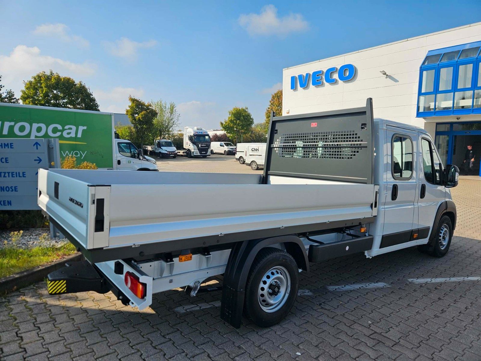 Fahrzeugabbildung Fiat Ducato Doka. 35 L4 140 Multijet