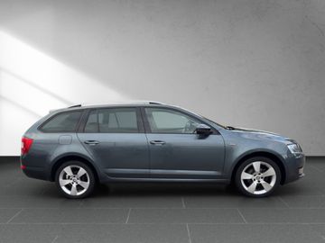 Skoda Octavia Combi III 2.0 TDI DSG Joy *SHZ*XENON*NAV