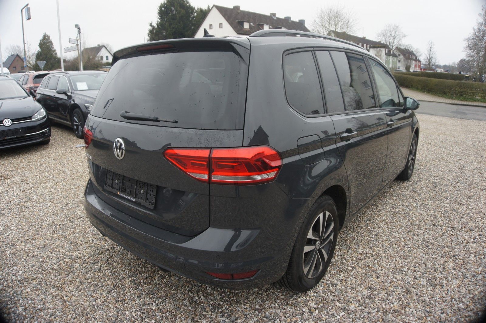 Fahrzeugabbildung Volkswagen Touran Comfortline Navi 14 Wege Sitz  automatik