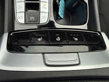 Hyundai TUCSON - 11