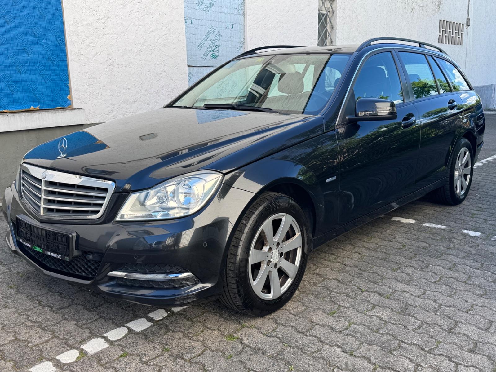 Mercedes-Benz C 180 C T-Modell C 180 T CGI BlueEfficiency