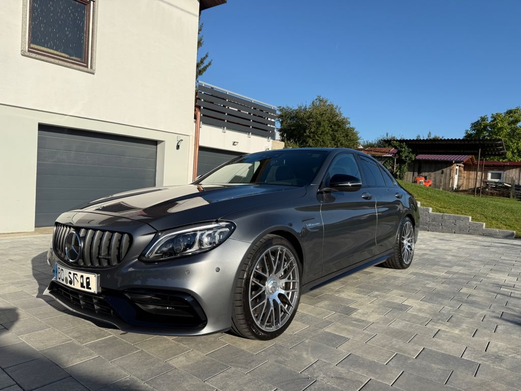 Image of Mercedes-Benz C 63 AMG