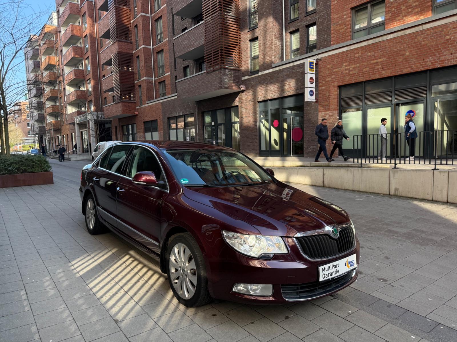 Skoda Superb 1.8 TSI DSG Elegance