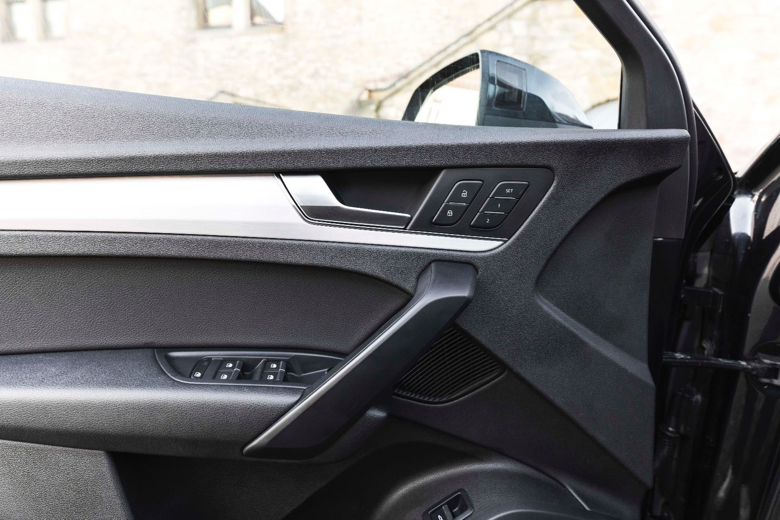 Fahrzeugabbildung Audi Q5 2.0 TFSI QUATTRO S-LINE 360° B&O TOTW SHZ PDC