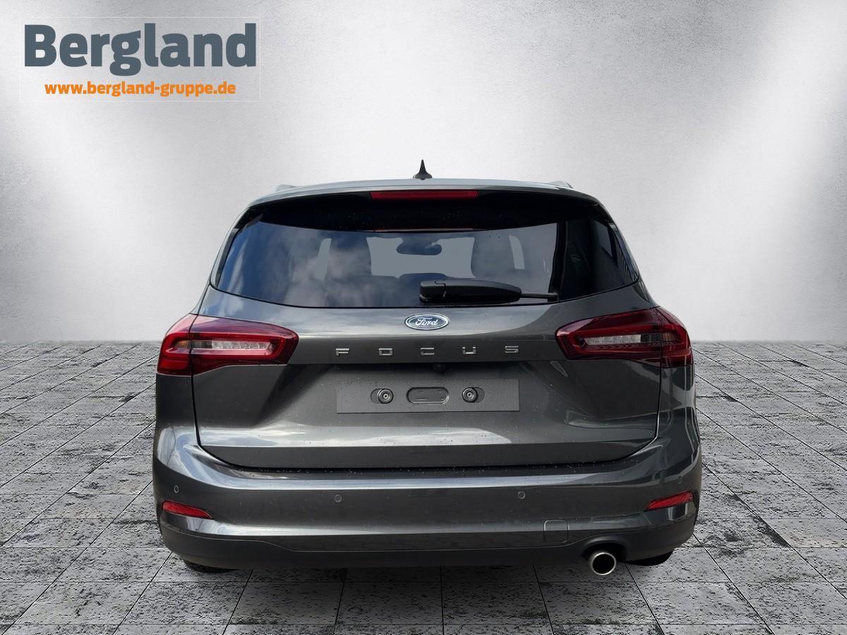 Ford Focus Titanium Edition *GJR *AHK