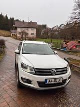 Volkswagen Tiguan 2.0 TDI 4MOT BlueMot T CUP Sport & St...