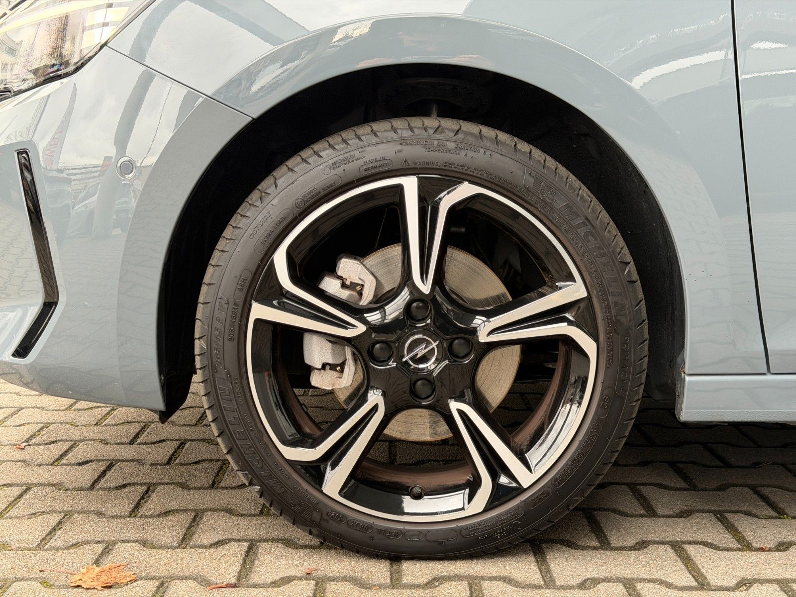 Fahrzeugabbildung Opel Corsa F GS 100PS Automatik/LED/SHZ/Kamera!