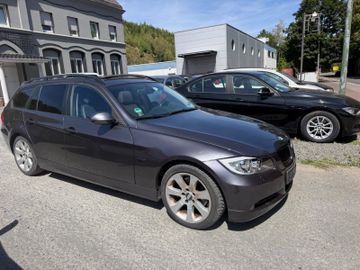 BMW 320 - 3