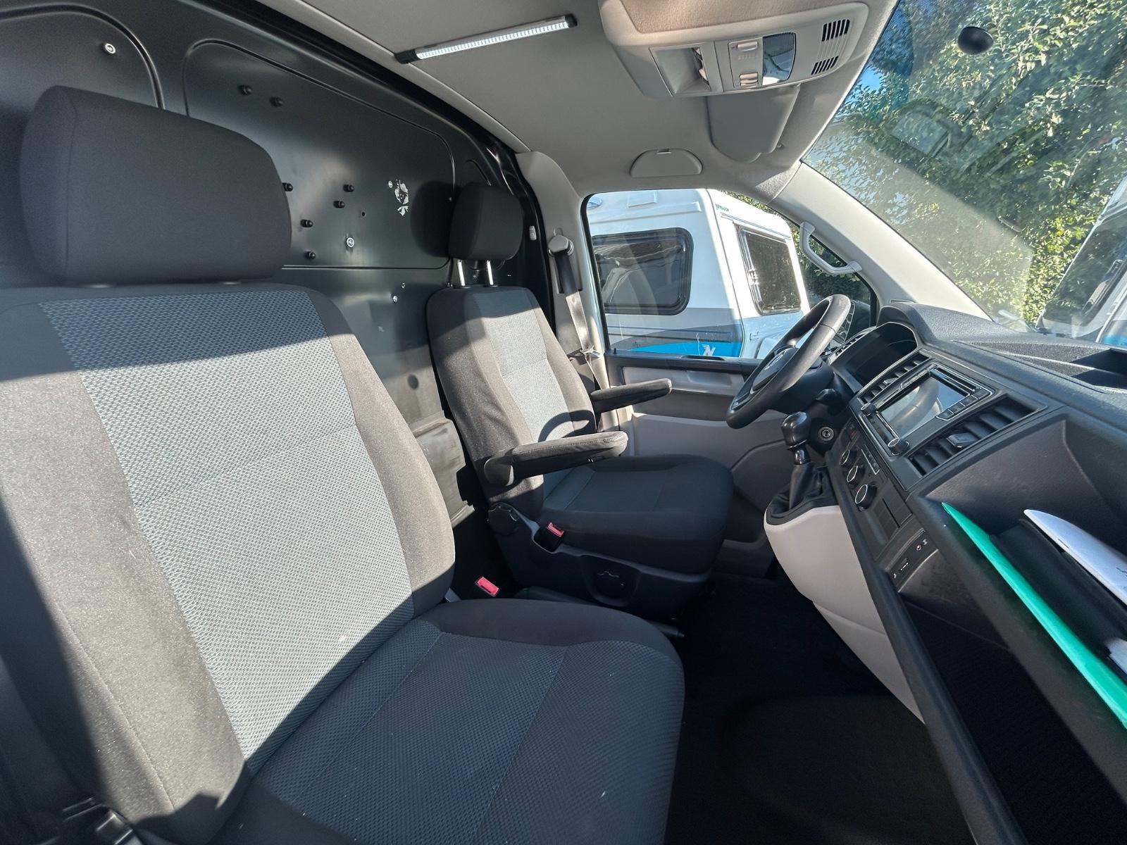 Volkswagen T6 Transporter Kasten lang, Standheizung, 1.Ha