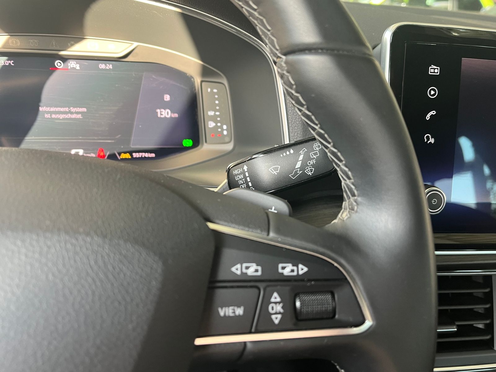 Fahrzeugabbildung SEAT Tarraco Xcellence 4Drive AHK 7-Sitz. LED NAVI