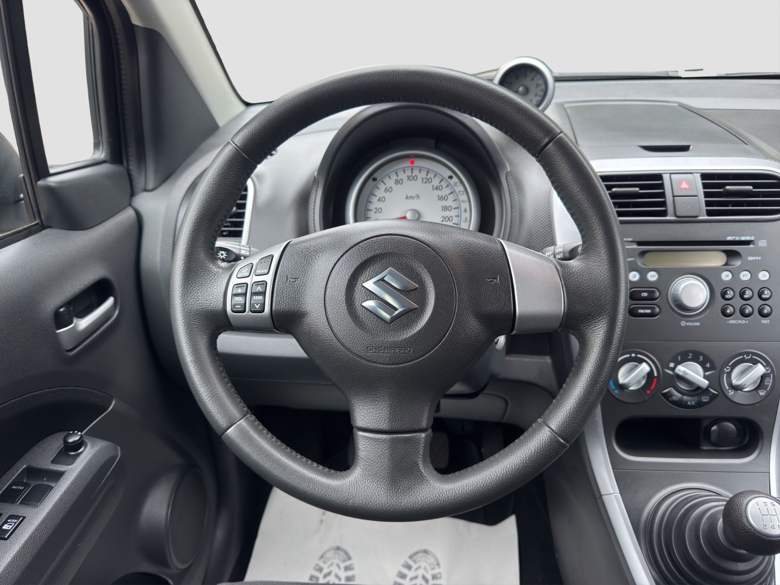 Fahrzeugabbildung Suzuki Splash Comfort /Klimaanlage/Sitzhz./I.Hd/TÜV NEU