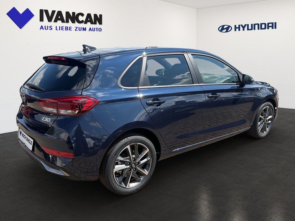 Fahrzeugabbildung Hyundai i30 1.6T 150PS DCT Trend Plus-Paket