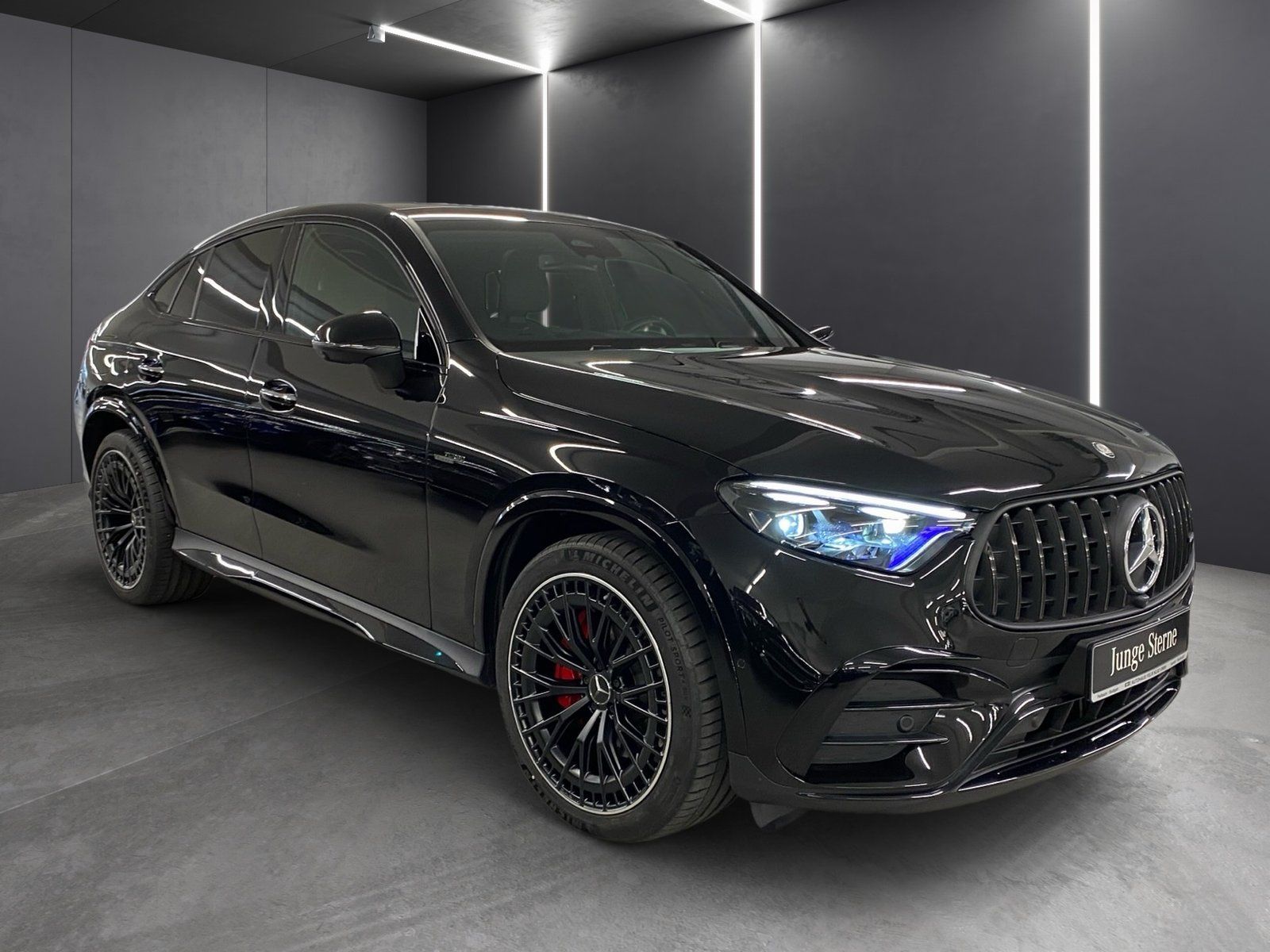 Fahrzeugabbildung Mercedes-Benz GLC 43 4M AMG Coupé*Distronic*Standheiz*AHK*Pano