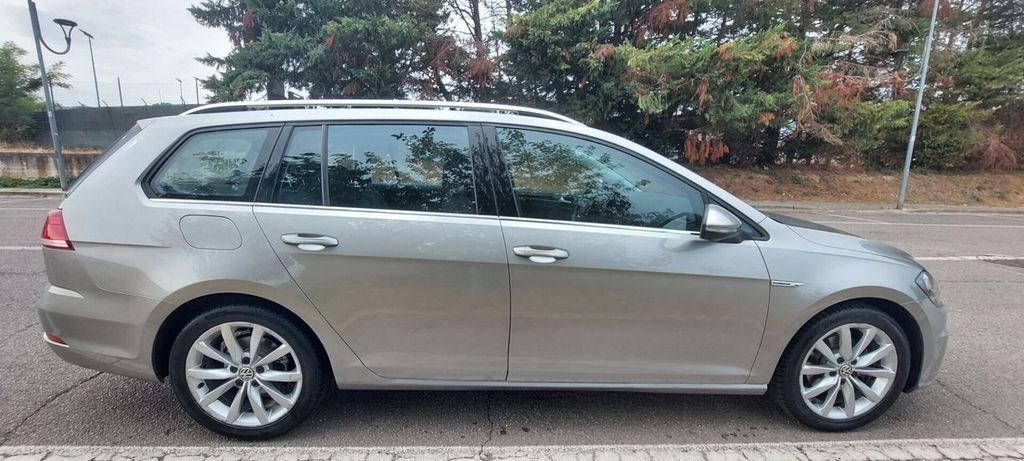 Image of Volkswagen Golf