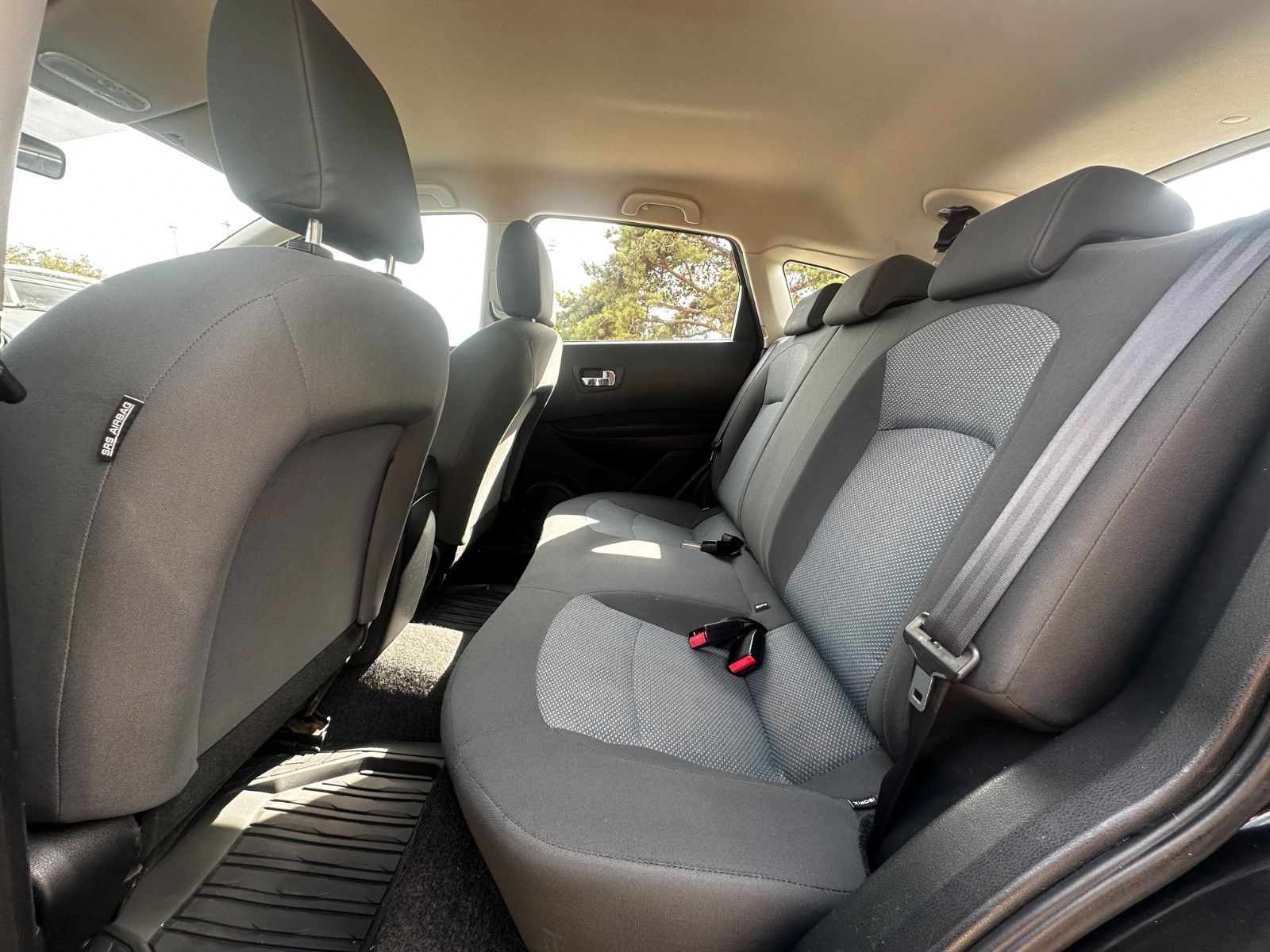 Fahrzeugabbildung Nissan Qashqai Visia Top Zustand / SH gepflegt / AHK