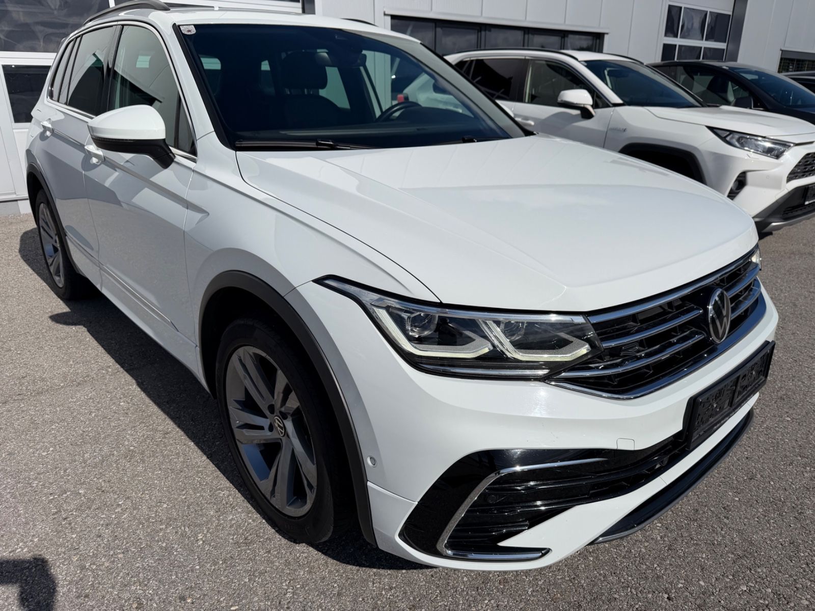 Volkswagen Tiguan R-Line eHybrid DSG imagem 3