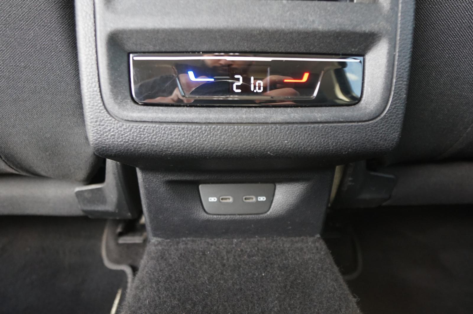 Volkswagen Golf VIII 1.0 eTSI Move DSG CarPlay ACC LED, миниатюра 19