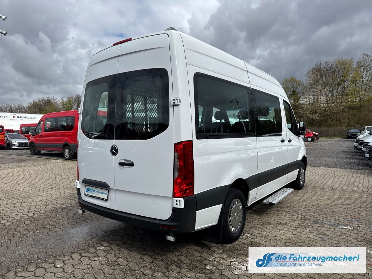 Fahrzeugabbildung Mercedes-Benz Sprinter III Tourer RWD AWD 311 CDI L2 DAB Tel.-