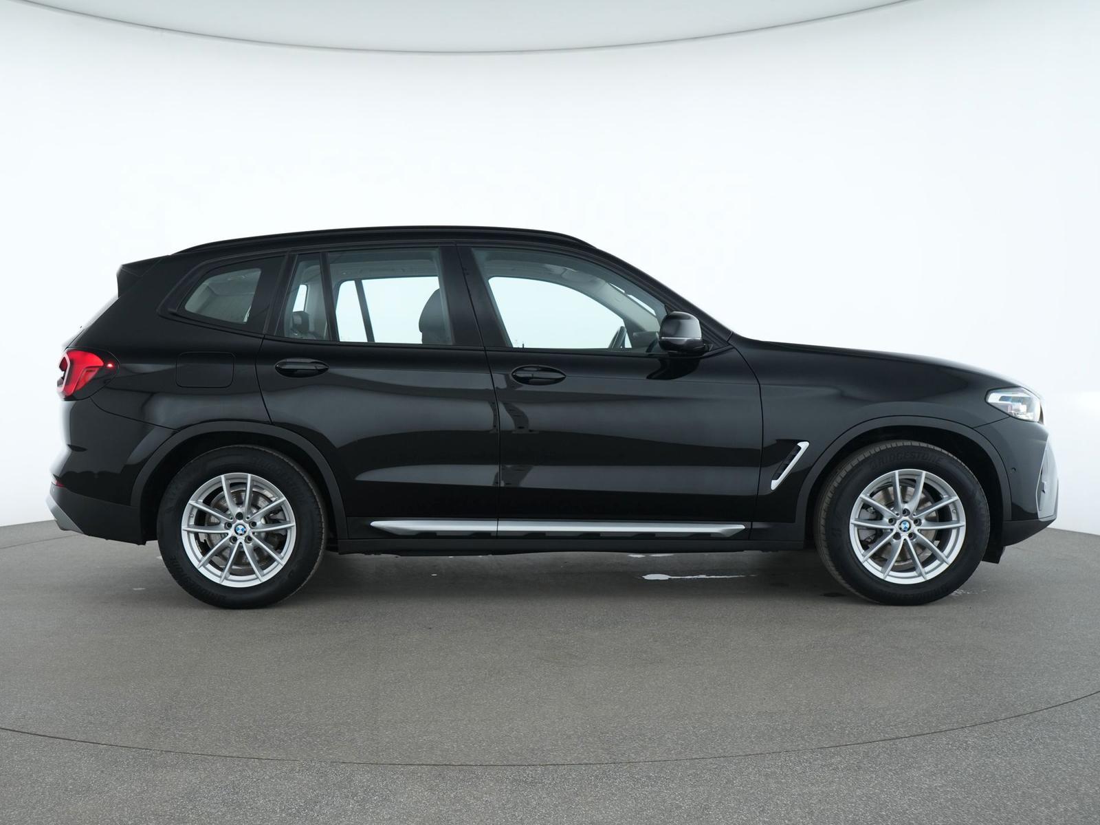 BMW X3 xDrive20i LEDER Pano Navi Kamera Parkassist, миниатюра 5