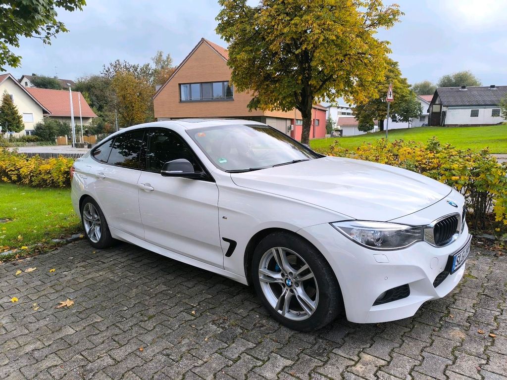 Image of BMW 320 Gran Turismo