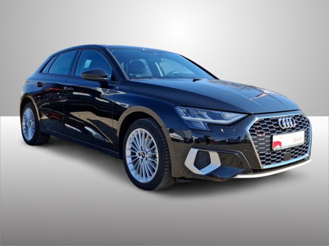 A3 SPORTBACK 30 TDI ADVANCED LED+SHZ+PDC+DAB