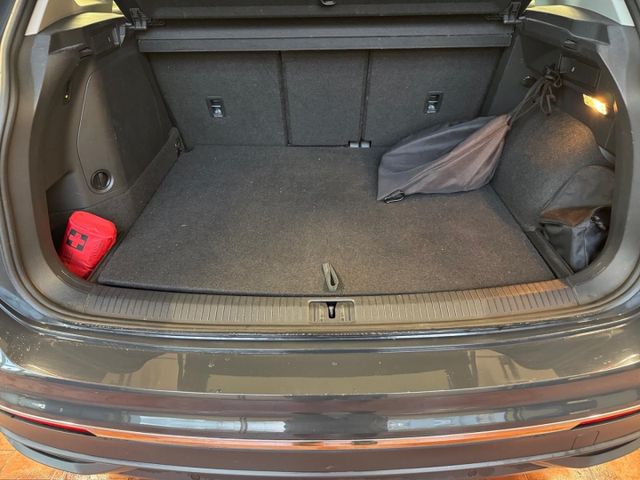Tiguan Life 1.4 eHybrid DSG LED Matrix Navi AHK