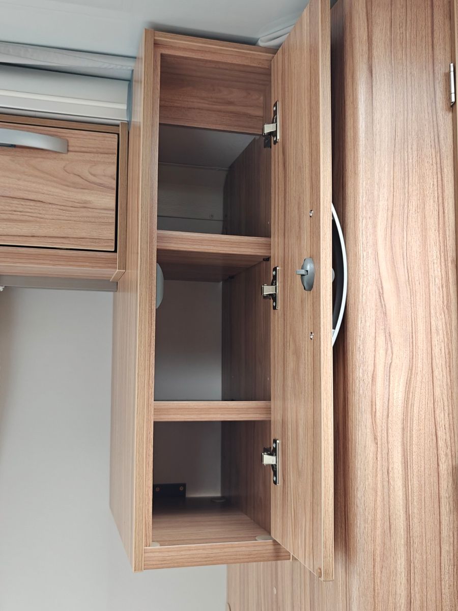 Fahrzeugabbildung HYMER / ERIBA / HYMERCAR Feeling 470 Elegance - JETZT 6.683€ SPAREN !!!