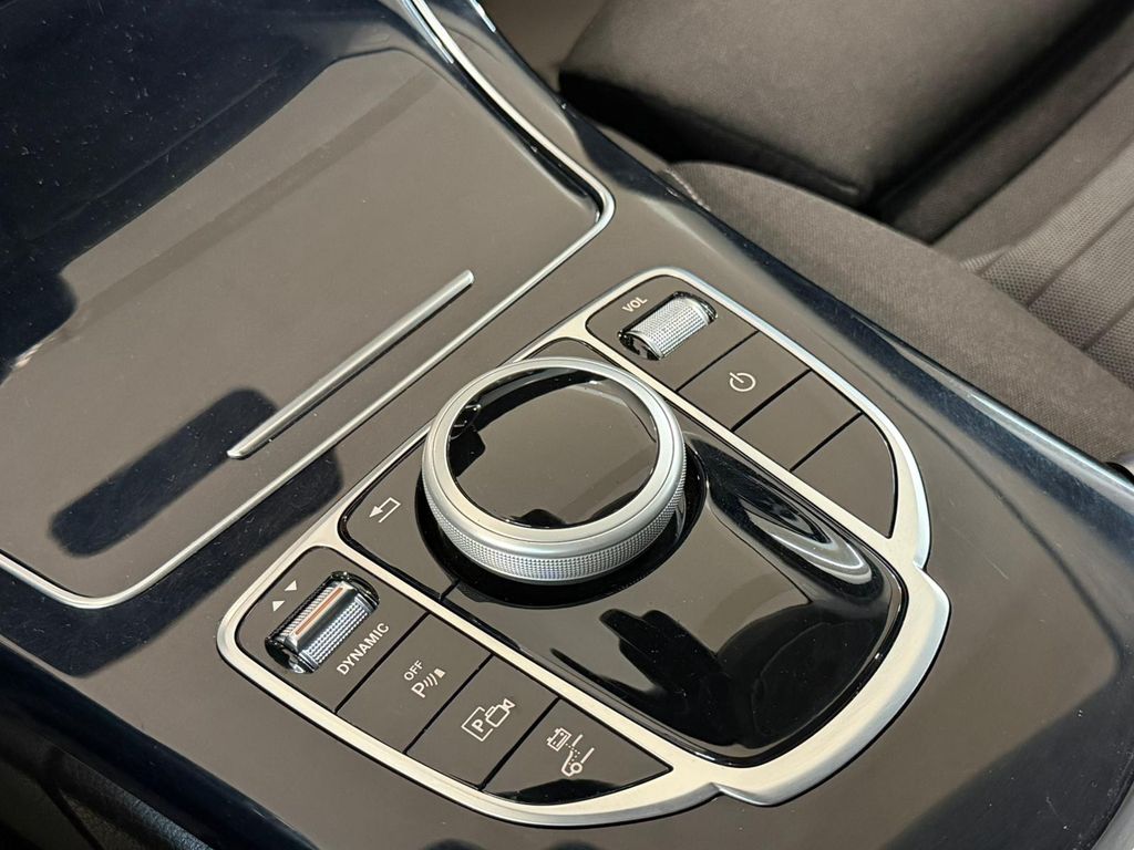 Mercedes-Benz C 300 - Bild 35