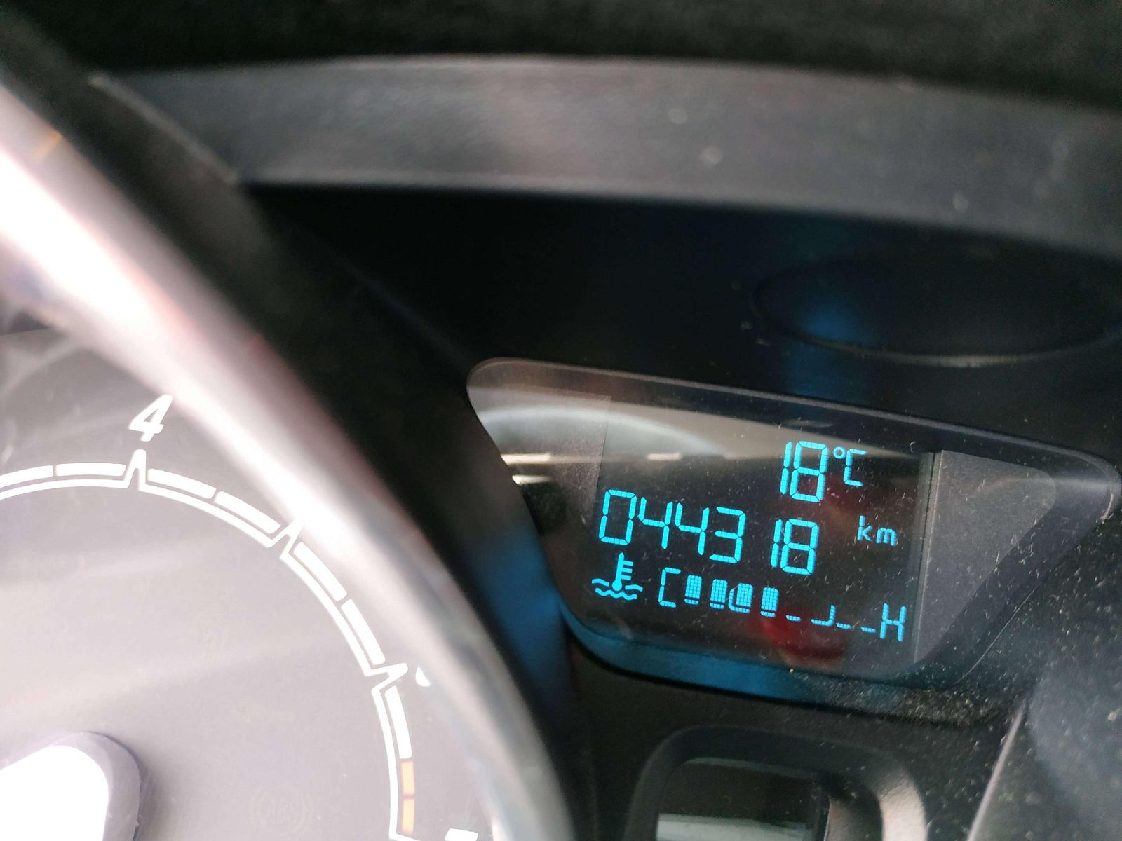 Fiesta 1.0/ TÜV NEU/ wenig KM/ Allwetterreifen/  – Bild 17