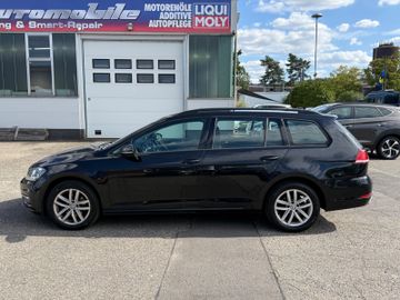 Volkswagen Golf - 5