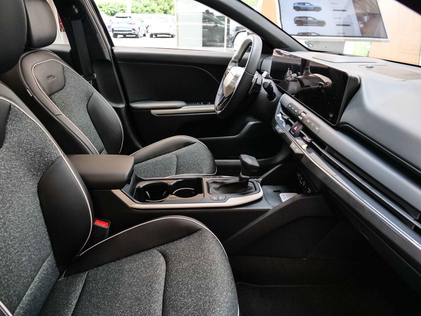 Kia K4 - Bild 16