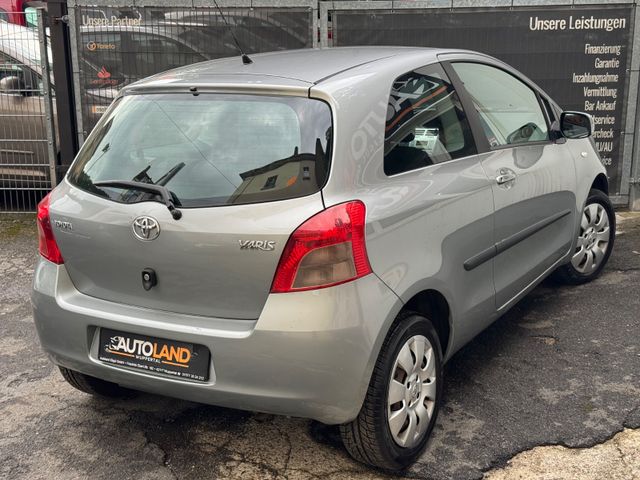 TOYOTA Yaris Yaris Sol 1.0l*NUR 72TKM*KLIMA*TÜV NEU*ALLWETTER - Bild 3